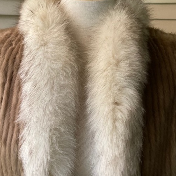 Vintage Jackets & Blazers - Natural Mink Coat With Fox Trim